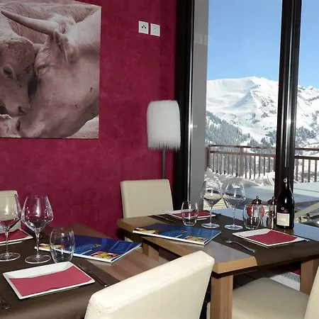 Dormio Les Portes Du Grand Massif Aparthotel