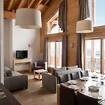 Hotel apartamentowy Dormio Les Portes Du Grand Massif Flaine