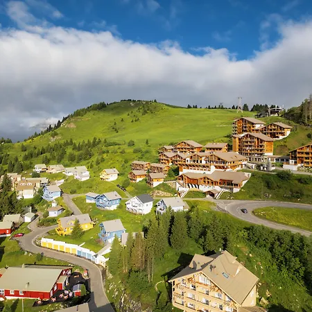 Hotel apartamentowy Dormio Les Portes Du Grand Massif 4*