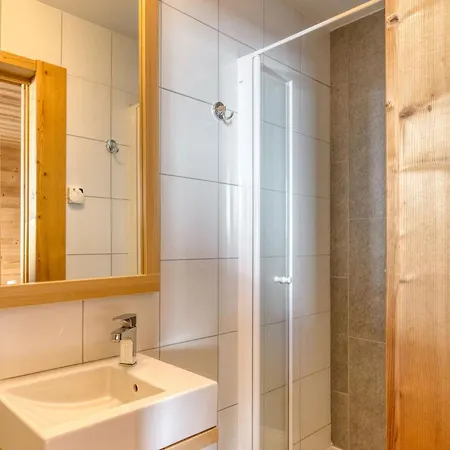 Hotel apartamentowy Dormio Les Portes Du Grand Massif 4*
